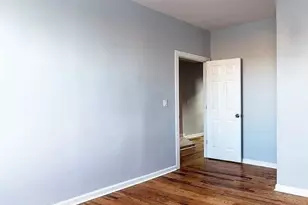 712 E 211th St, Bronx, NY 10467 - Photo 19