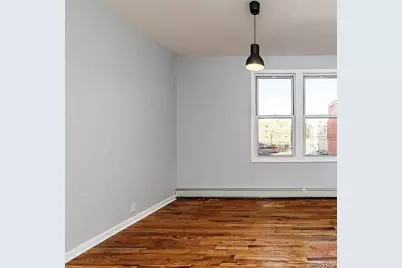 712 E 211th Street, Bronx, NY 10467 - Photo 13