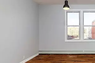 712 E 211th St, Bronx, NY 10467 - Photo 13