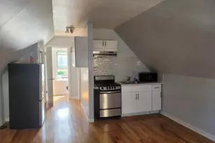 712 E 211th St, Bronx, NY 10467 - Photo 7