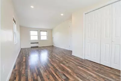 160 E Fulton Avenue, Roosevelt, NY 11575 - Photo 7