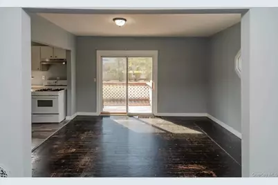 206 W Main Street, Middletown, NY 10940 - Photo 9