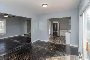 206 W Main St, Middletown, NY 10940 - Photo 11