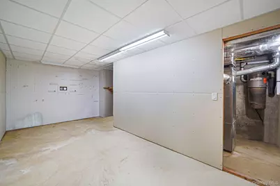 1601 Nicole Drive, Port Jefferson, NY 11776 - Photo 47