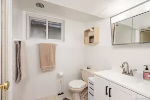 42 Netto Ln, Plainview, NY 11803 - Photo 15