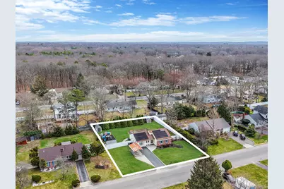 19 Goodwin Lane, Coram, NY 11727 - Photo 33