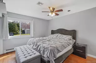 19 Goodwin Ln, Coram, NY 11727 - Photo 11