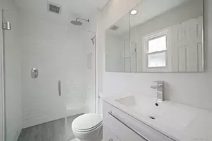 19 Goodwin Ln, Coram, NY 11727 - Photo 13