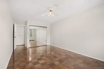 25 Stewart Place #615, Mount Kisco, NY 10549 - Photo 9