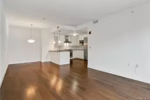 10 Byron Pl, Larchmont, NY 10538 - Photo 11