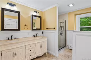 7 E Gate Ln, Setauket, NY 11733 - Photo 25