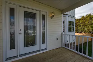 44 Westminster Dr, Shirley, NY 11967 - Photo 3