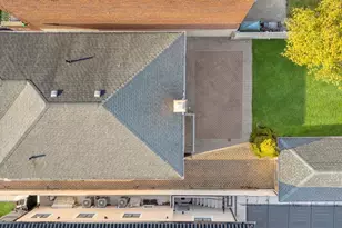 21-45 74th St, East Elmhurst, NY 11370 - Photo 25