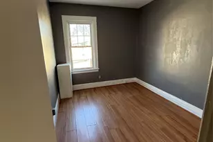 78-48 83rd St, Glendale, NY 11385 - Photo 9