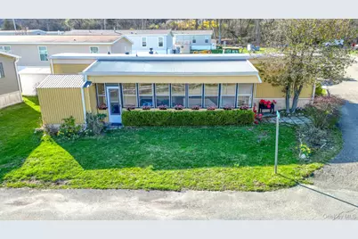 301 3rd Avenue, Middletown, NY 10941 - Photo 1