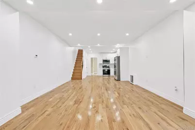 9558 113th Street, Richmond Hill, NY 11419 - Photo 13