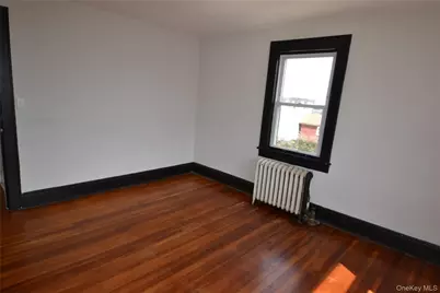 181 Forest Avenue, Roosevelt, NY 11575 - Photo 17