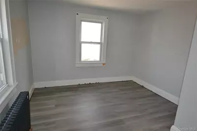 181 Forest Avenue, Roosevelt, NY 11575 - Photo 19