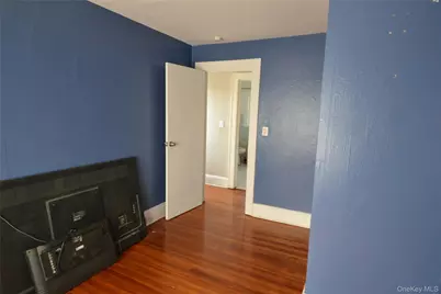 181 Forest Avenue, Roosevelt, NY 11575 - Photo 15