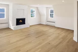 10 Boston Pl, Huntington Station, NY 11746 - Photo 7