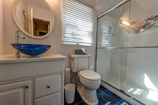 49 Canoe Place Rd, Hampton Bays, NY 11946 - Photo 7