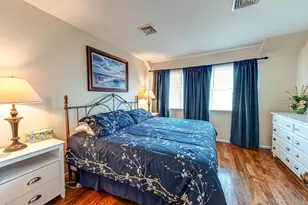 49 Canoe Place Rd, Hampton Bays, NY 11946 - Photo 9