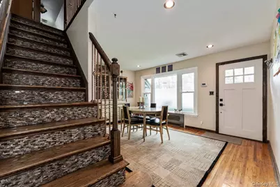 33 W Lakeland Street, Bay Shore, NY 11706 - Photo 17