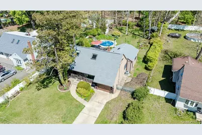 33 W Lakeland Street, Bay Shore, NY 11706 - Photo 31