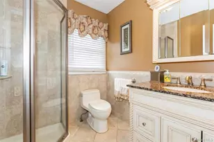 10 Liso Dr, Mount Sinai, NY 11766 - Photo 13