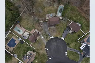 10 Liso Drive, Mount Sinai, NY 11766 - Photo 29