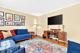 115 Robins Rd, New Rochelle, NY 10801 - Photo 13