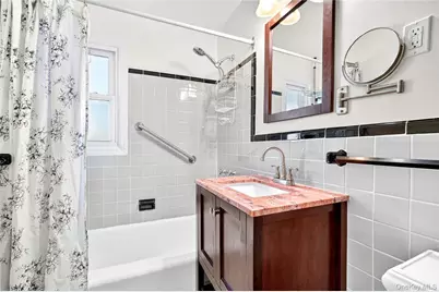 115 Robins Road #115, New Rochelle, NY 10801 - Photo 37