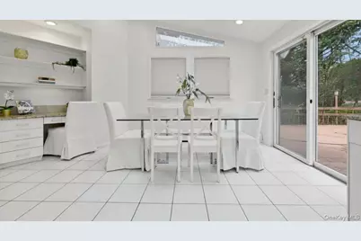 74 Rockland Drive, Jericho, NY 11753 - Photo 9