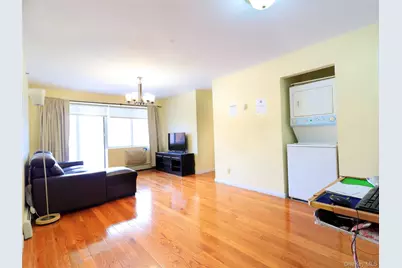 137-08 31st Road #5E, Flushing, NY 11354 - Photo 9