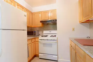 137-08 31st Rd, Flushing, NY 11354 - Photo 9