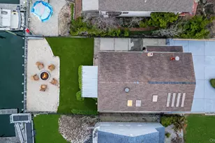 756 Guy Lombardo Ave, Freeport, NY 11520 - Photo 23