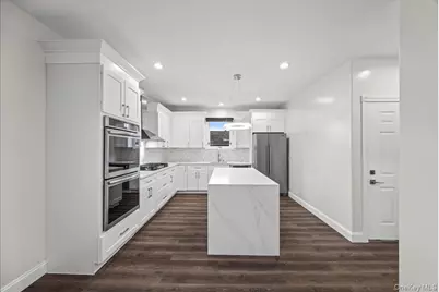 18 Wellington Road, Greenvale, NY 11548 - Photo 11