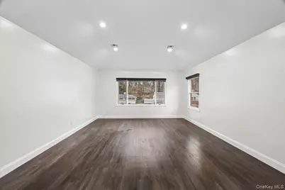 18 Wellington Road, Greenvale, NY 11548 - Photo 21