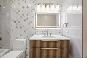 18 Wellington Rd, Greenvale, NY 11548 - Photo 13