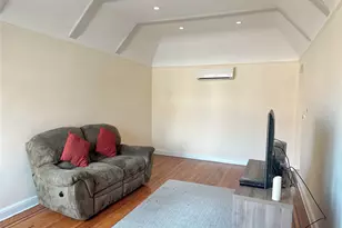 149-52 25th Dr, Flushing, NY 11354 - Photo 3