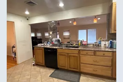 5 Verplanck Avenue, Hopewell Junction, NY 12533 - Photo 9