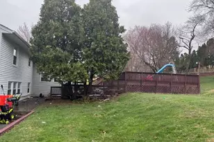 5 Verplanck Ave, Hopewell Junction, NY 12533 - Photo 3