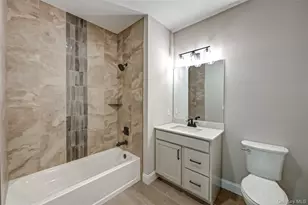 1 Conklin St, Farmingdale, NY 11735 - Photo 17