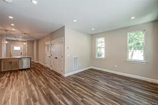 1 Conklin St, Farmingdale, NY 11735 - Photo 7