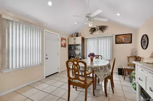 23 S Elm St, Hicksville, NY 11801 - Photo 13