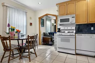 23 S Elm St, Hicksville, NY 11801 - Photo 11