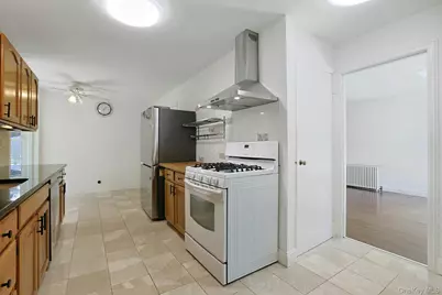 254 Congers Road, New City, NY 10956 - Photo 11