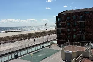 750 W Broadway, Long Beach, NY 11561 - Photo 23