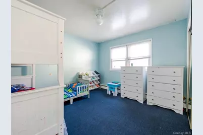 472 Kirkman Avenue, Elmont, NY 11003 - Photo 13