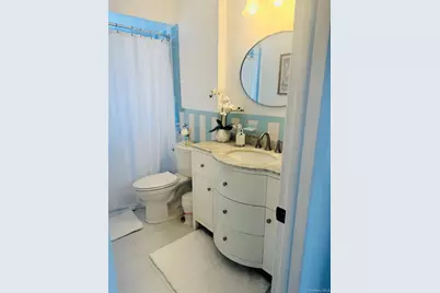 472 Kirkman Avenue, Elmont, NY 11003 - Photo 35